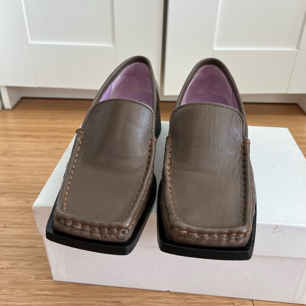 Real leather Brown Flats Moccasin-Style Loafers, Italy, size eur 39, us 9